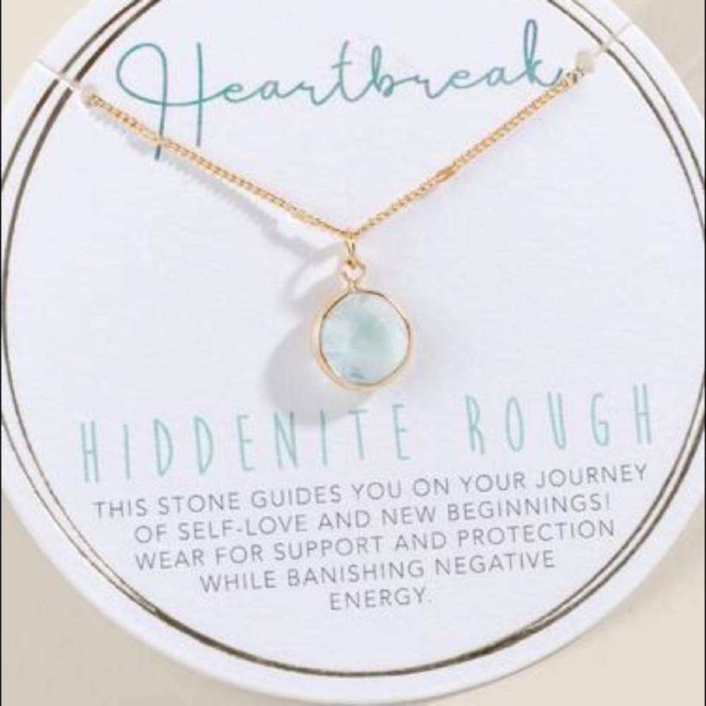 NWT Francesca’s Hiddenite Rough Necklace